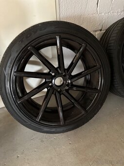 5x112 R19 8,5J et35 235/40ZR19 96Y - 5