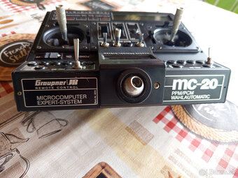 RC vysielač MC 20 - 5