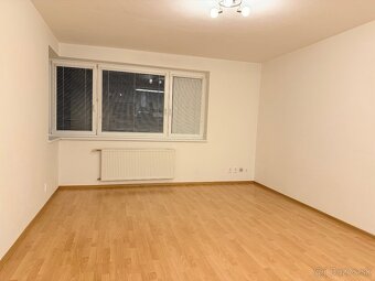 ČIASTOČNE ZARIADENÝ 2izb. BYT S BALKÓNOM, NERUDOVÁ ULICA - 5