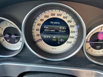 Mercedes Benz E 220 Facelift - 5