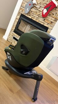 Predám autosedačku Joei I-SPIN 360 - 5
