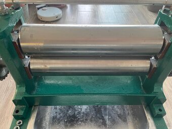 Elektrický lis na včelie medzistienky - 5