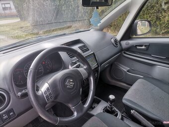 Suzuki SX4 pohon 4×4 - 5