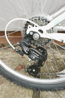 Predám detsky bicykel Dema 24" kolesa - 5