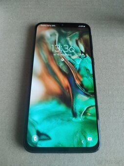 {10} Samsung Galaxy A40 - 5