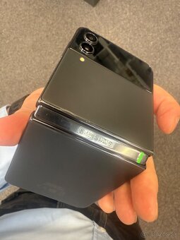 Samsung Galaxy Zflip 4 128Gb - 5
