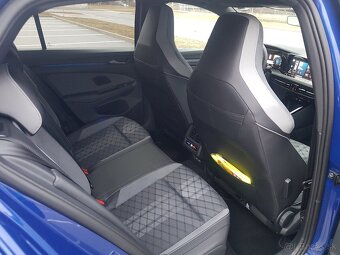 Golf 8 1.5 tsi 110kw R-line - 5