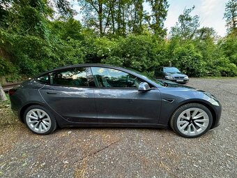 Tesla Model 3 Standard Range+ Refresh r.v. 08/21, LFP - 5