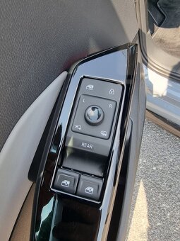 Volkswagen ID.3 Performance 58kWh 1st Plus za 19.990 € s DPH - 5