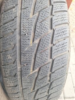 195/60 R15 zimne - 5