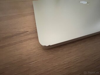 Apple MacBook Pro 15,4" 2018 - 5