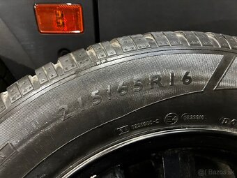 Ford Mustang 16' - 5