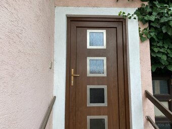 Trojizbový rodinný dom v širšom centre mesta Lučenec - 5