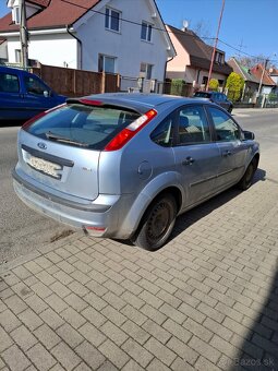 Ford Focus 1.8 TDCi, rok 2007 - 5