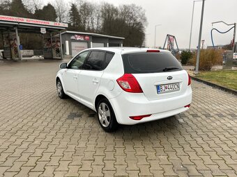 Kia Ceed 1.6 Crdi Nová STK/EK - 5