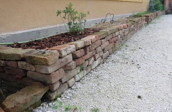 predám Staré Tehly / 0,50€ za ks - 5