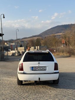 Škoda Octavia - 5