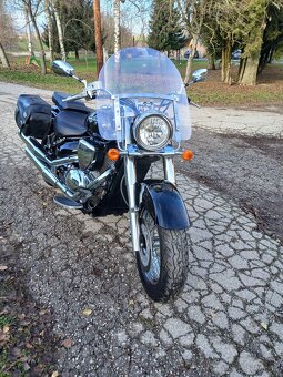 Suzuki VL 800 Intruder - 5