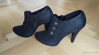 Elegantne kotnikove cizmy, cizmicky, velkost 39 - 5
