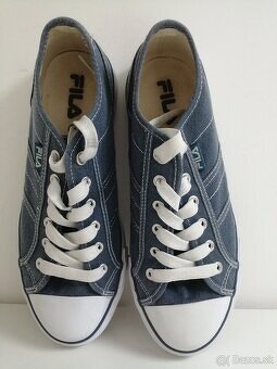 FILA - 5