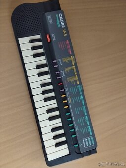 Retro Casio SA-5 elektronický mini keyboard z 1991 - 5