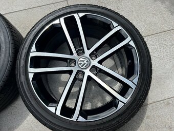 Originálné alu kolesa R18 Volkswagen Golf VII - 5