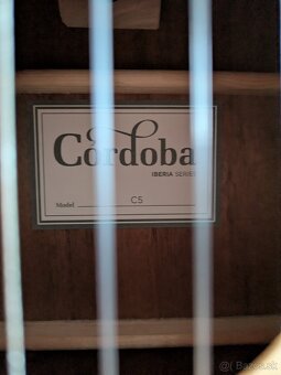 Klasická gitara Cordoba C5 smreková doska + nožná opierka - 5