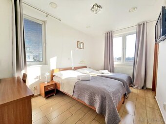 10-izb. Penzión pri Centre / Rodinný dom 380 m² / Domčeková - 5