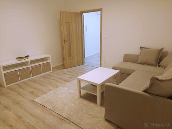 4-izbový byt, kompletná rekonštrukcia, 83,5 m2, podlažie 3/8 - 5