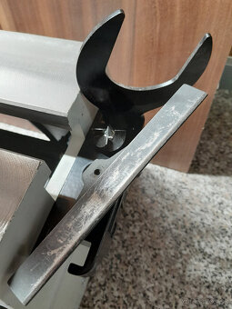 Sústruh JET JWL-1221VS s príslušenstvom a dlátami - 5