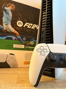 PS5 + FIFA 24 | Krabica + ovládač | Stav ako nový - 5