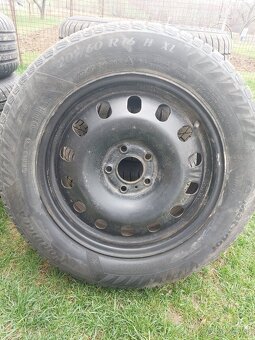 Predám letné a zimné pneumatiky 205/60/R16 + trysky Peugeot - 5