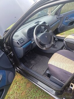 Renault Clio 1.2 - 5