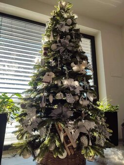 Umelý vianočný stromček 3D - 5