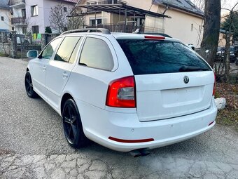 Škoda Octavia RS 2.0 TDi DSG Combi CR - 5