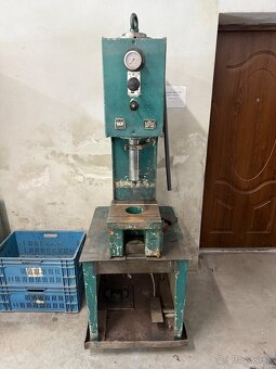 Hydraulický lis PYTE 3.15 - 5