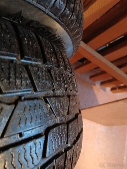 Zimne pneu 215/60r16 - 5