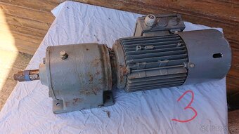 Predám motor s prevodovkou - 5