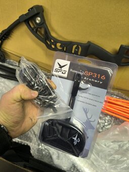 Kladkovy luk 30-60 lbs - 5