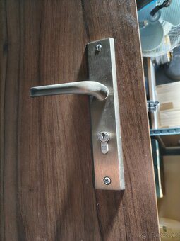 Vchodové dvere 80 ľavé - 5