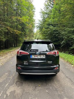 Toyota Rav4 Hybrid - 5
