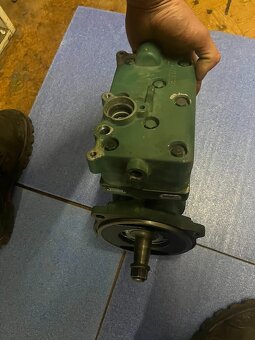 Vzduchový kompresor WABCO / VOLVO – 912 112 002 0 - 5