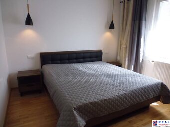 TOP ZREKONŠTRUOVANÝ + ZARIADENÝ 3-izbový byt 71 m2 + loggia, - 5