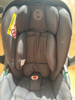Predám Cybex Cloud Z2 i-Size + Base Z2 Deep Black - 5