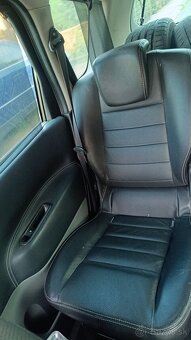 Renault Grand Scénic 2.0 110 je 2009 - 5