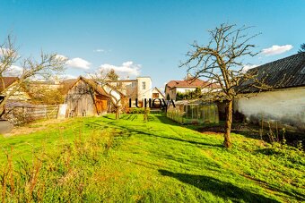 Rodinný dom s krásnou záhradou - 5