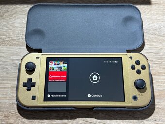 Nintendo Switch Lite Hyrule Edícia + Zelda + Flip Puzdro - 5