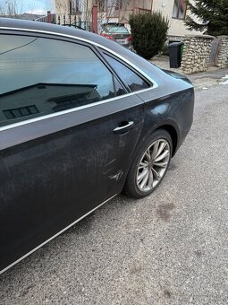 Audi A8L D4 - 5