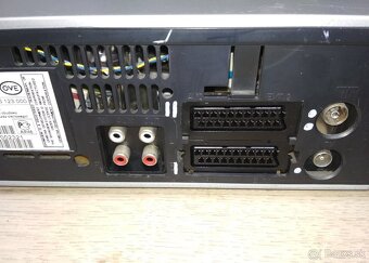 Videorekorder 6-hlavovy Philips VR805 HIFI STEREO - 5