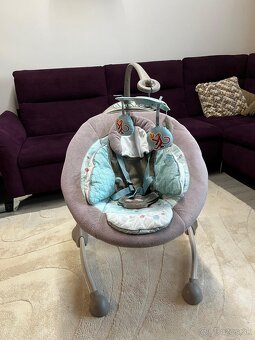 Elektrická hojdačka pre bábätka s kolotočom - 5